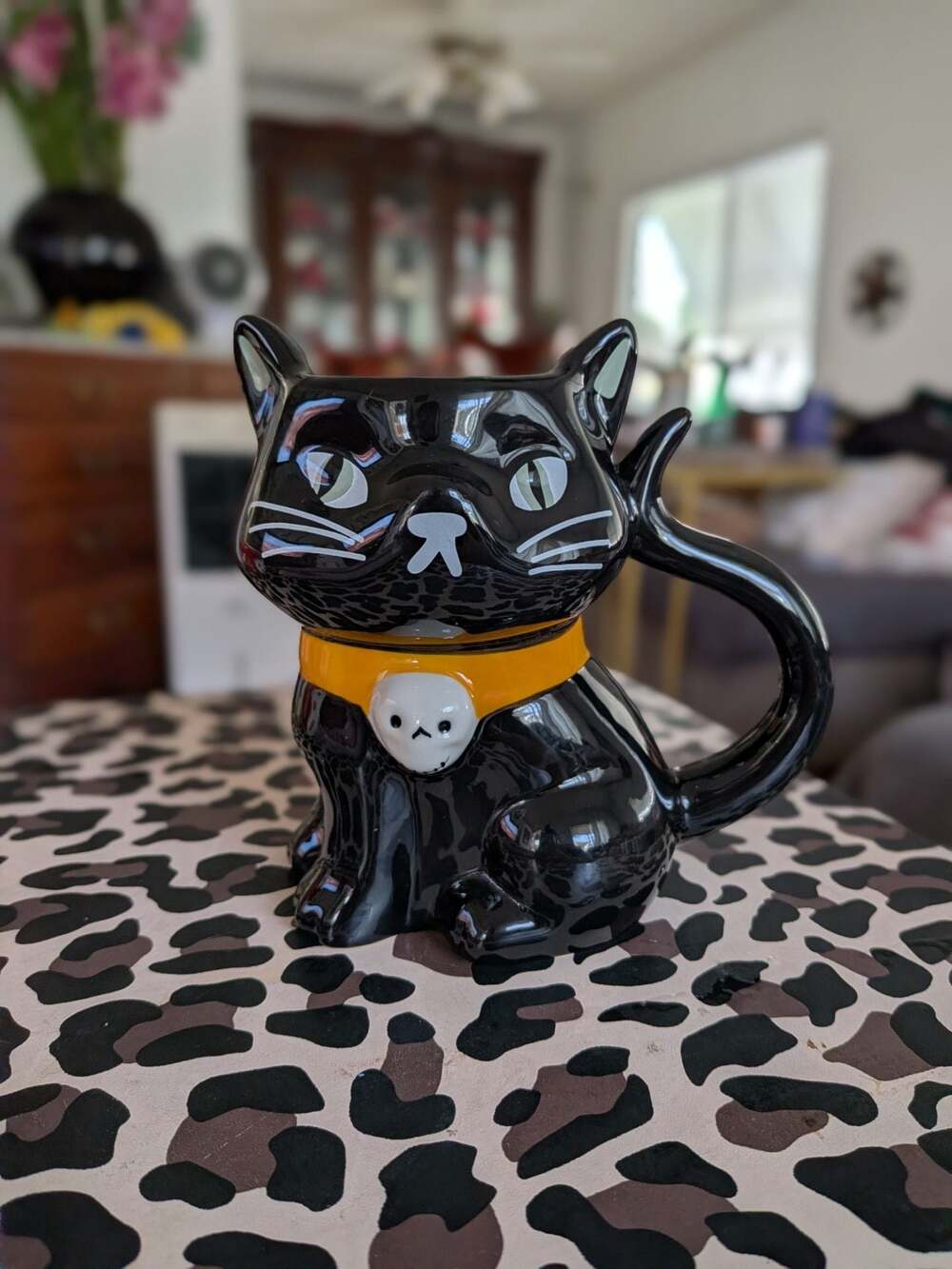 Hyde and EEK! Boutique Figural Black Cat Halloween Stoneware Mug